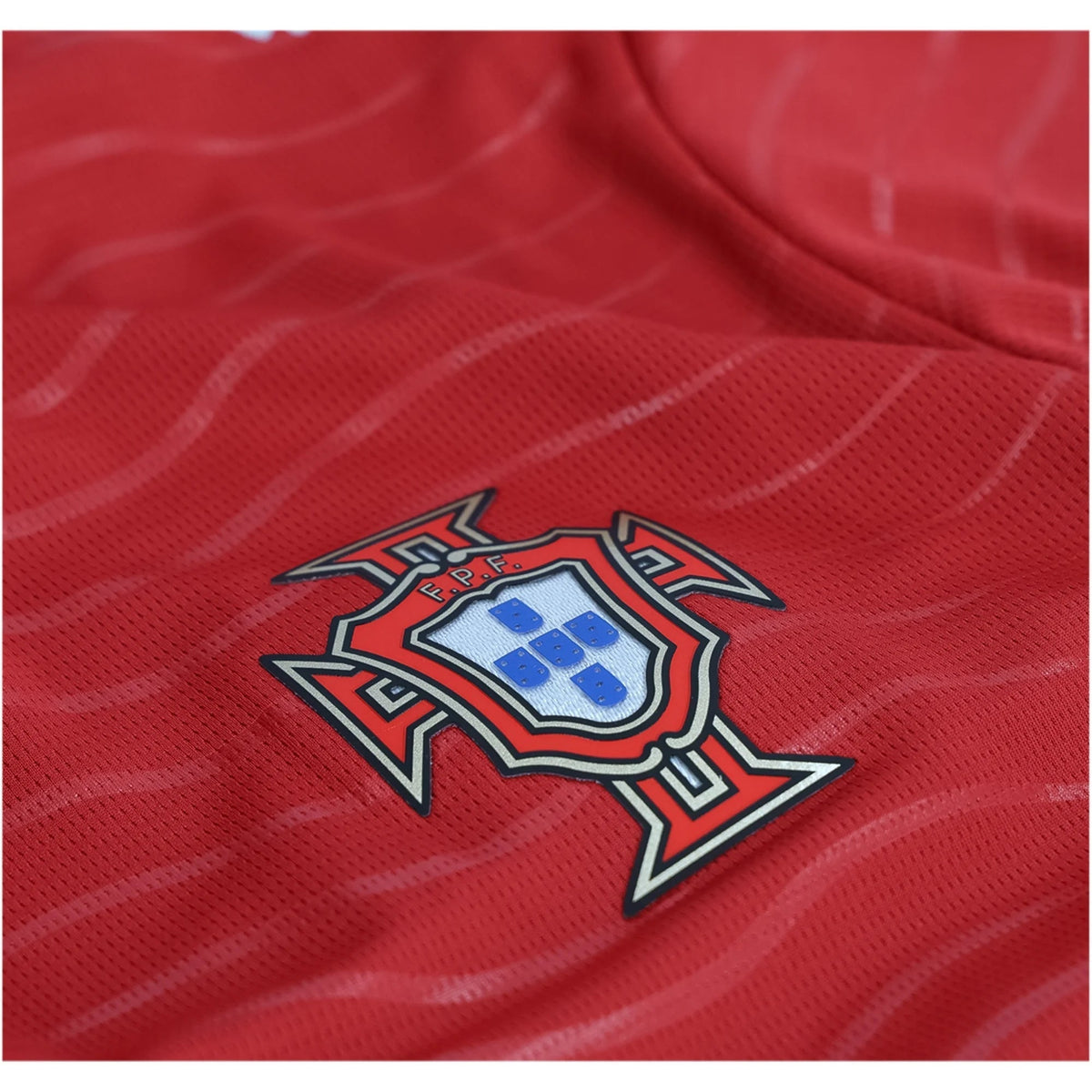 PUMA Men's Portugal Cristiano Ronaldo Long Sleeve Home World Cup 2026 Jersey (Club Red/Green Lagoon)